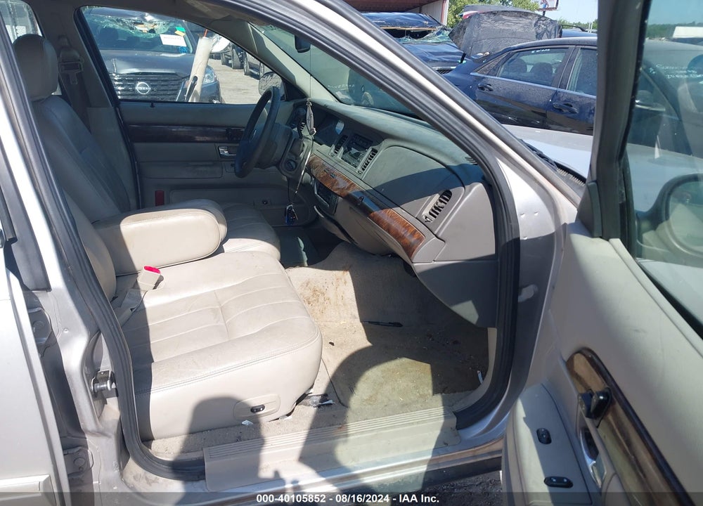 2007 MERCURY GRAND MARQUIS LS VIN: 2MEFM75W37X622221