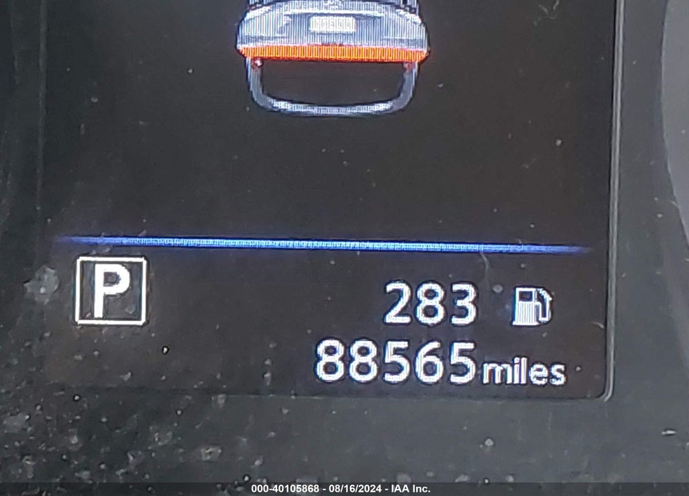 2018 NISSAN ROGUE VIN: 5N1AT2MV5JC826917
