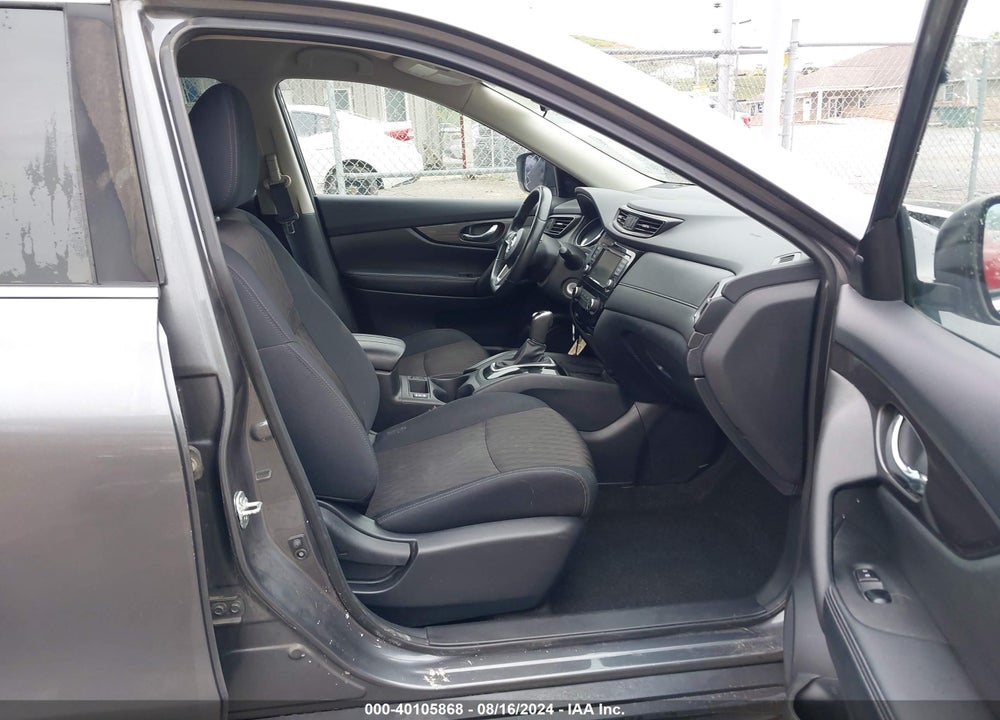 2018 NISSAN ROGUE VIN: 5N1AT2MV5JC826917
