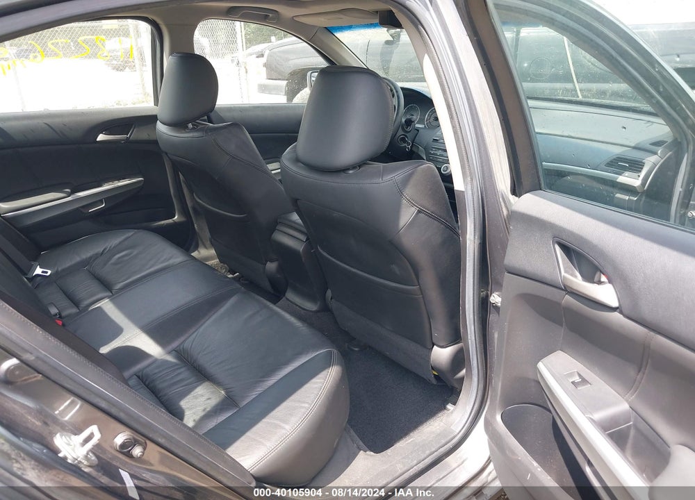 2008 HONDA ACCORD 2.4 EX-L VIN: 1HGCP26898A045608