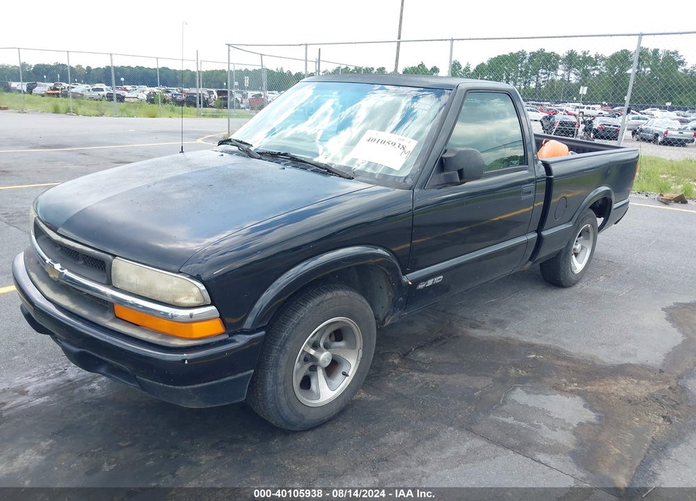 2000 CHEVROLET S-10 VIN: 1GCCS19W0Y8196653