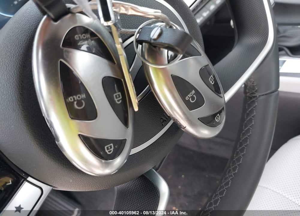 2024 HYUNDAI ELANTRA LIMITED VIN: KMHLP4DG8RU741201