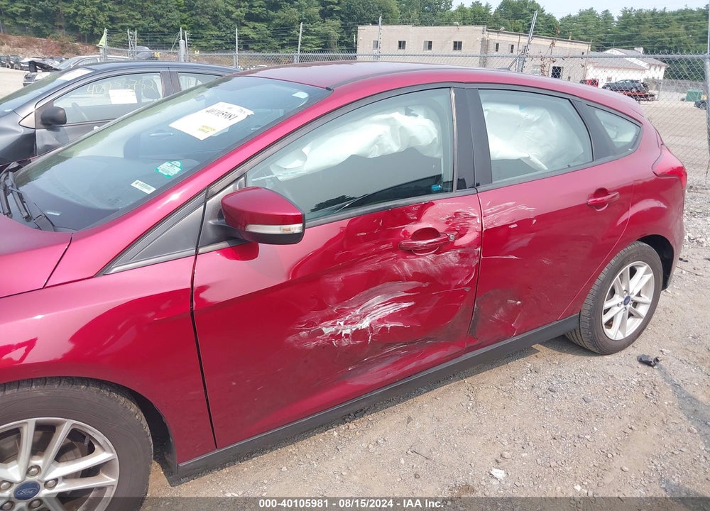 2017 FORD FOCUS SE VIN: 1FADP3K22HL207938