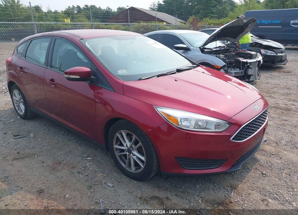 2017 FORD FOCUS SE VIN: 1FADP3K22HL207938