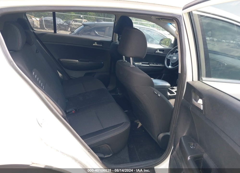 2018 KIA SPORTAGE LX VIN: KNDPM3AC1J7450021