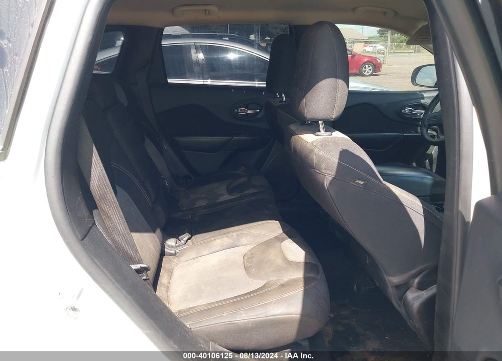 2014 JEEP CHEROKEE LATITUDE VIN: 1C4PJLCS0EW106236