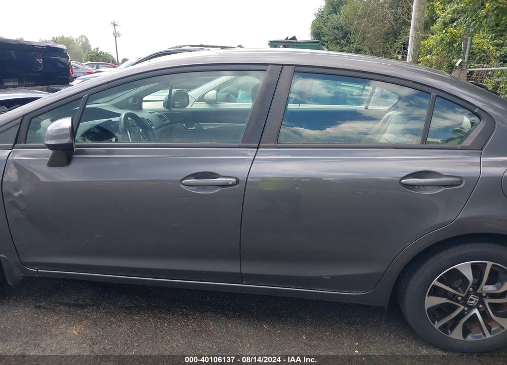 2013 HONDA CIVIC VIN: 2HGFB2F81DH555507