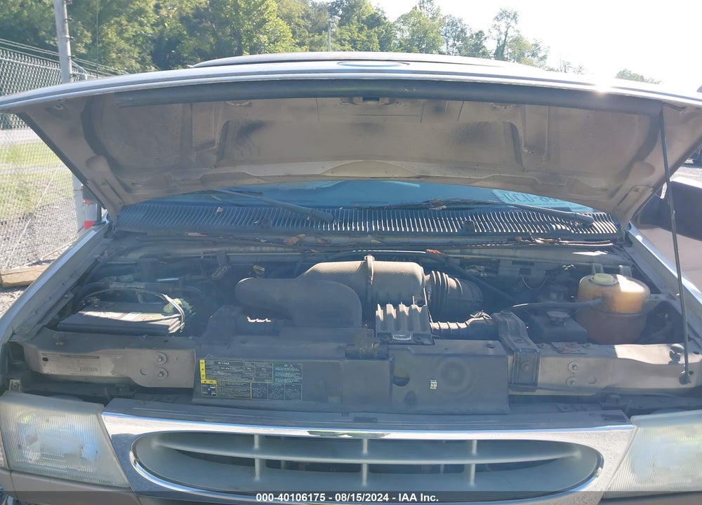 2002 FORD E-150 XL/XLT VIN: 1FMRE11L22HA89769
