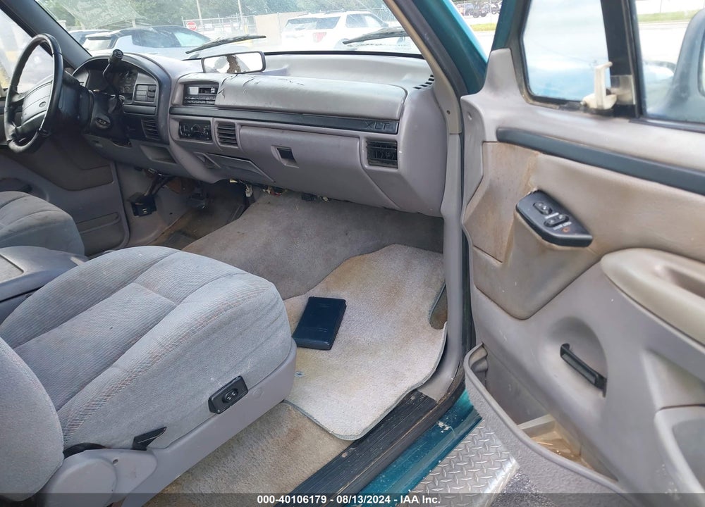 1996 FORD BRONCO U100 VIN: 1FMEU15NXTLA70012
