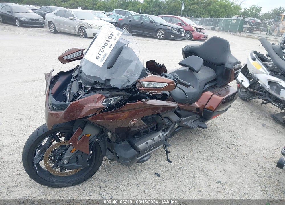 2018 HONDA GOLDWING VIN: JHS2C7914JK000391