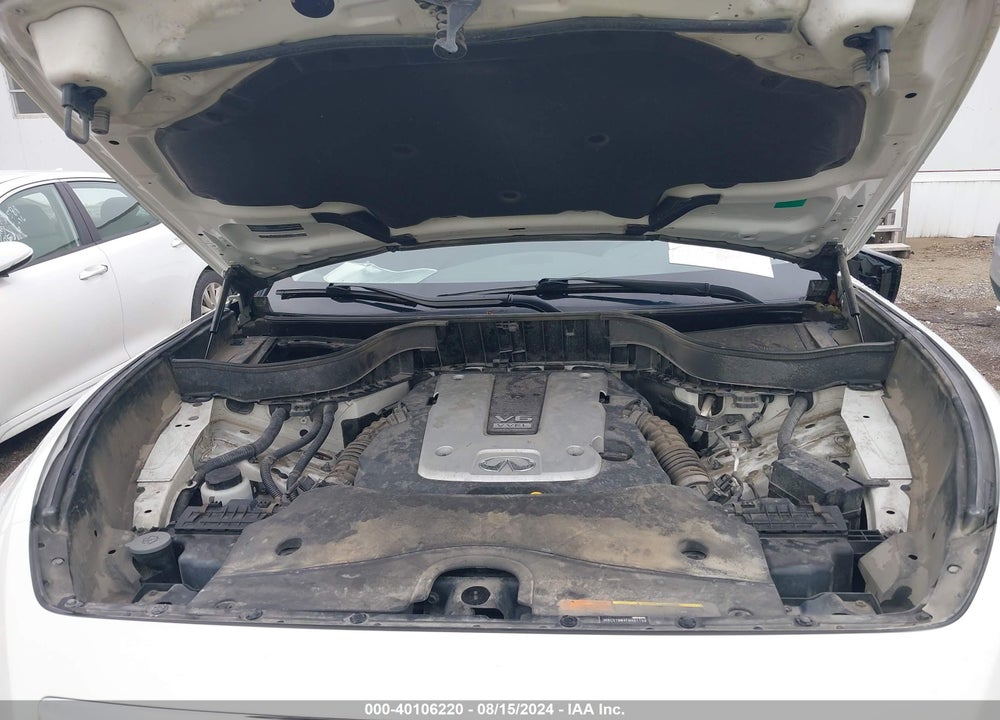 2015 INFINITI QX70 VIN: JN8CS1MW4FM481159