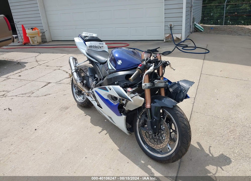 2006 SUZUKI GSX-R1000 VIN: JS1GT76A162115146