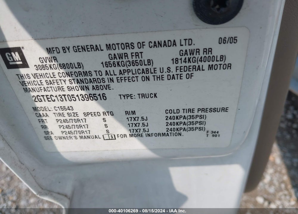 2005 GMC SIERRA 1500 SLE VIN: 2GTEC13T051396516