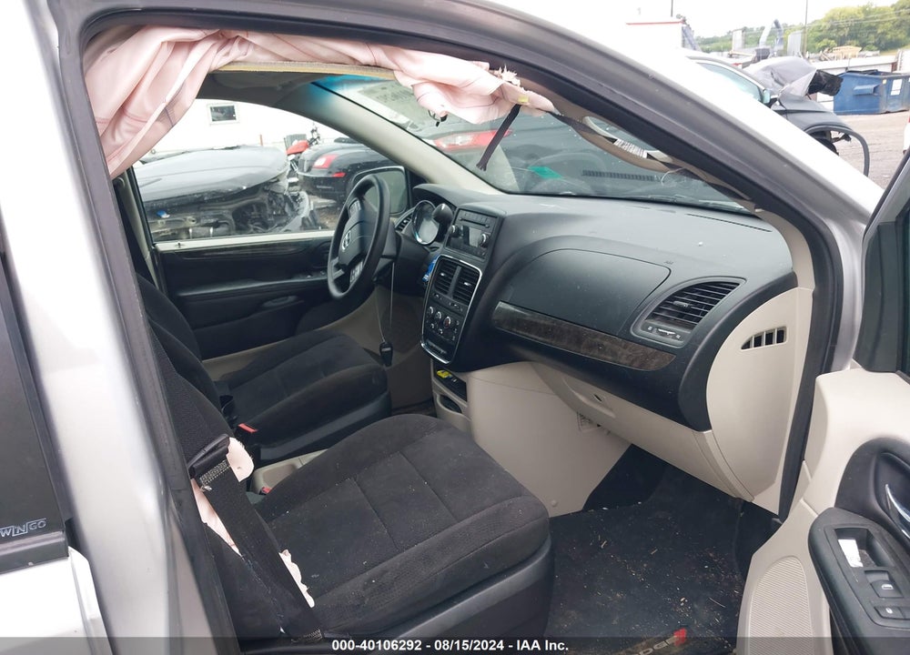 2011 DODGE GRAND CARAVAN MAINSTREET VIN: 2D4RN3DG3BR639549