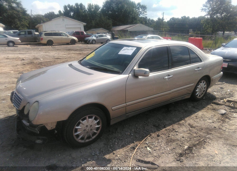 2000 MERCEDES-BENZ E 320 VIN: WDBJF65J3YB137021