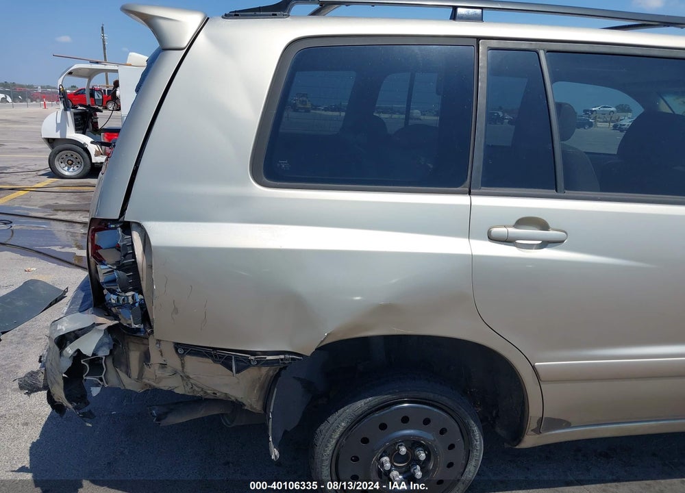 2005 TOYOTA HIGHLANDER LIMITED V6 VIN: JTEDP21A450089199