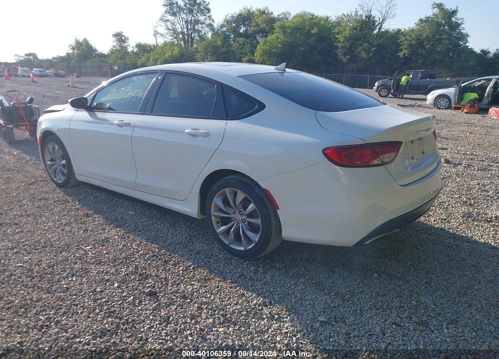 2015 CHRYSLER 200 S VIN: 1C3CCCBG6FN617564