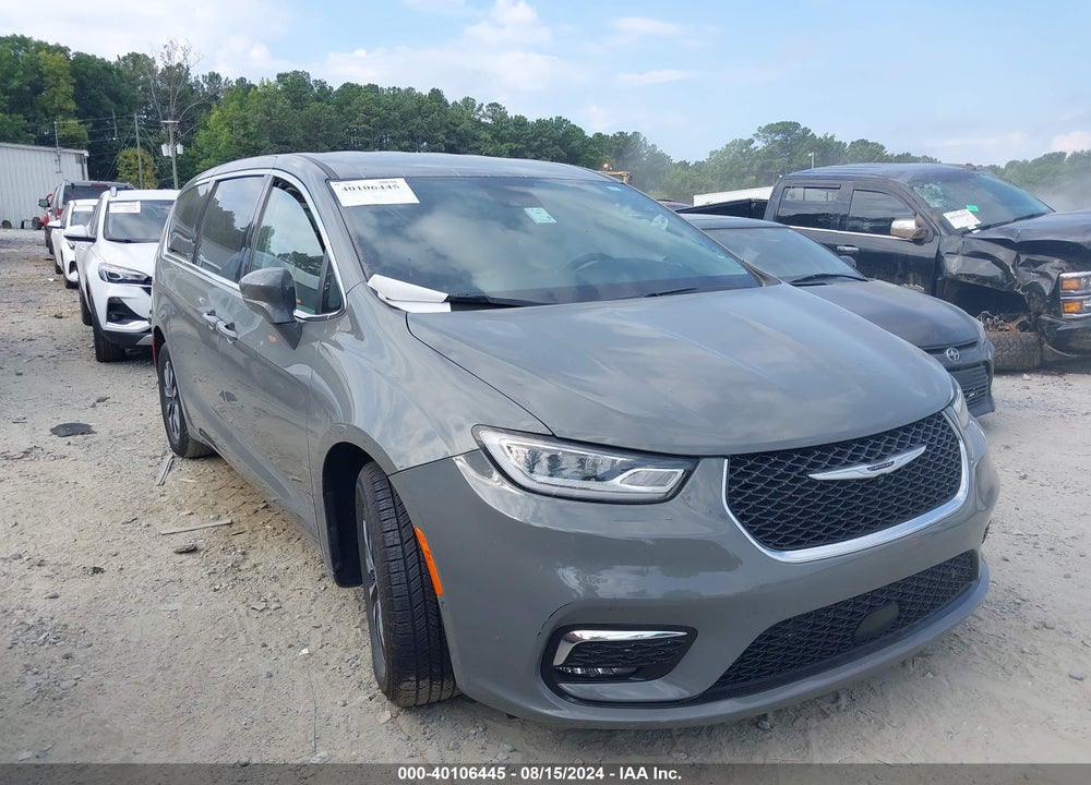 2022 CHRYSLER PACIFICA HYBRID TOURING L VIN: 2C4RC1L74NR124153