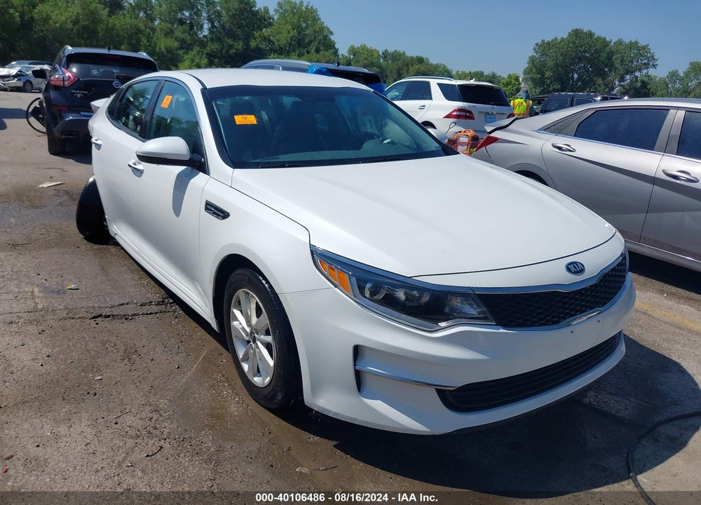 2016 KIA OPTIMA LX VIN: 5XXGT4L38GG029855