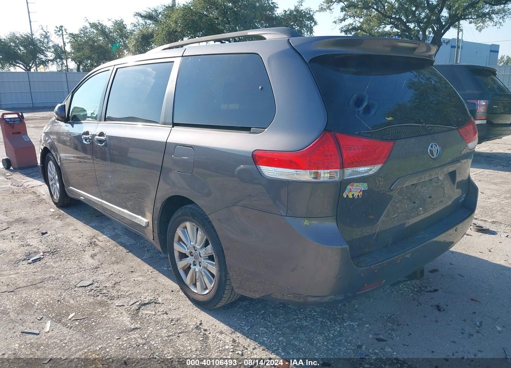 2011 TOYOTA SIENNA XLE VIN: 5TDDK3DCXBS026218