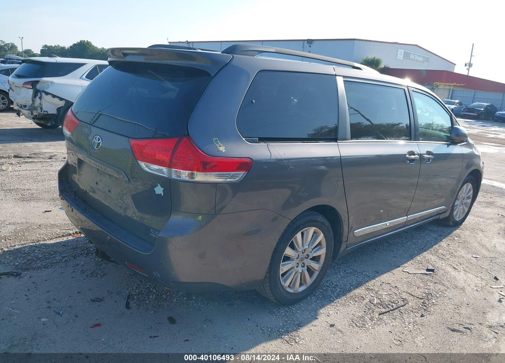 2011 TOYOTA SIENNA XLE VIN: 5TDDK3DCXBS026218