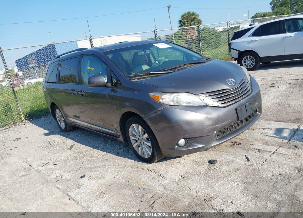 2011 TOYOTA SIENNA XLE VIN: 5TDDK3DCXBS026218