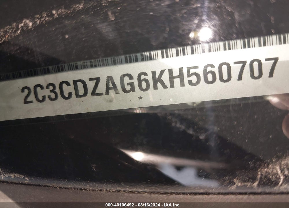 2019 DODGE CHALLENGER SXT VIN: 2C3CDZAG6KH560707