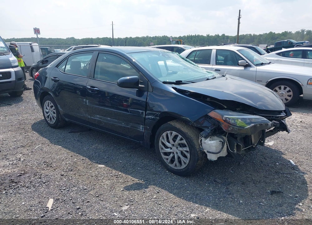 2018 TOYOTA COROLLA LE VIN: 2T1BURHE5JC975540