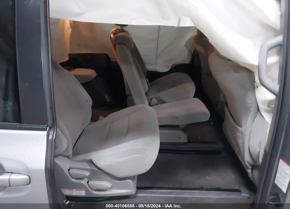 2015 TOYOTA SIENNA LE 8 PASSENGER VIN: 5TDKK3DC6FS539978