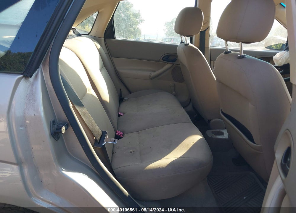 2007 FORD FOCUS VIN: 1FAFP34N27W148600