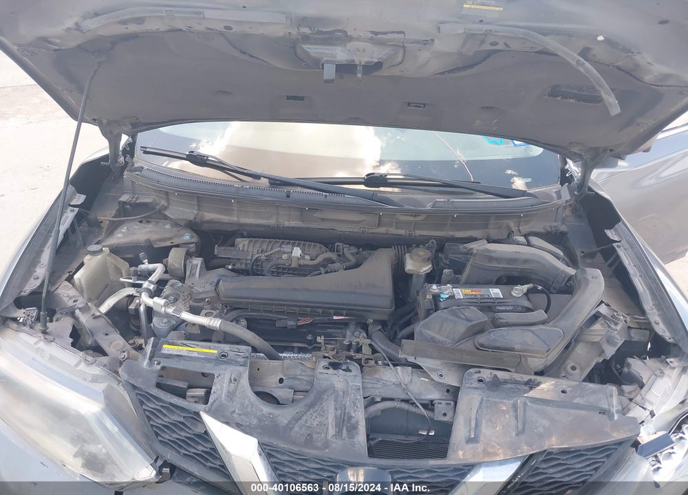 2015 NISSAN ROGUE SL VIN: 5N1AT2MT0FC895195