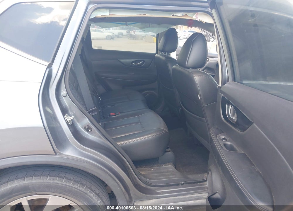 2015 NISSAN ROGUE SL VIN: 5N1AT2MT0FC895195