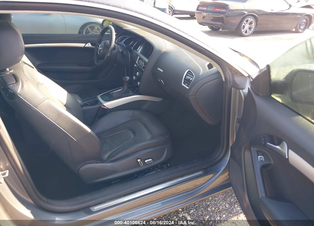 2013 AUDI A5 2.0T PREMIUM VIN: WAULFAFRXDA054782