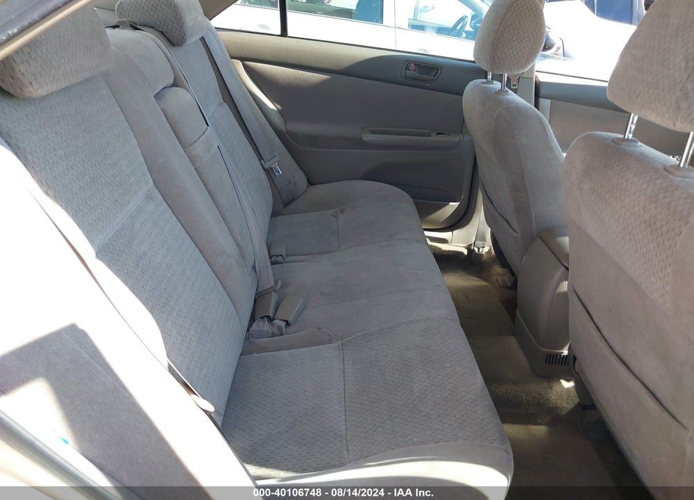 2002 TOYOTA CAMRY LE VIN: JTDBE32K220101988