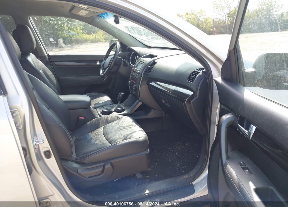 2013 KIA SORENTO EX VIN: 5XYKU3A64DG379876