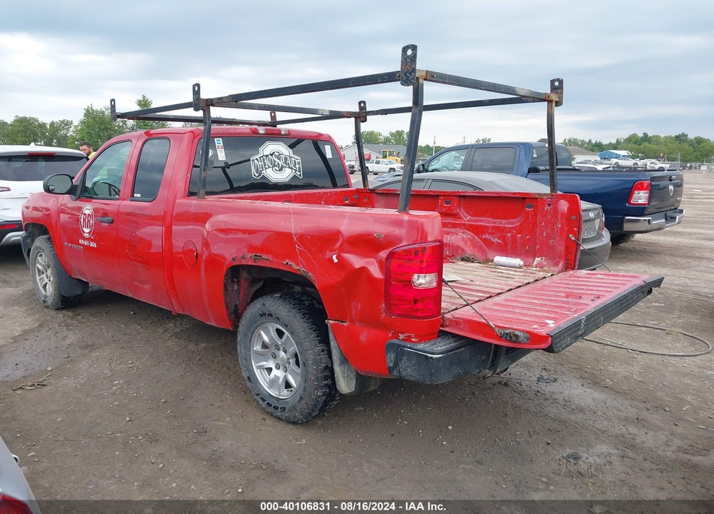 2011 CHEVROLET SILVERADO 1500 VIN: 1GCRKPEA7BZ437536