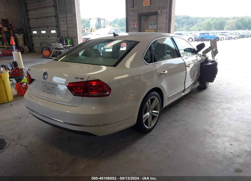 2015 VOLKSWAGEN PASSAT 1.8T SE VIN: 1VWBT7A30FC048538