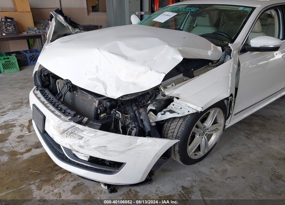 2015 VOLKSWAGEN PASSAT 1.8T SE VIN: 1VWBT7A30FC048538