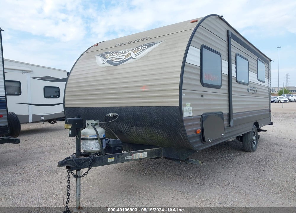 2019 FOREST RIVER WILDWOOD FSX PLUS VIN: 4X4TWDU15KY092386