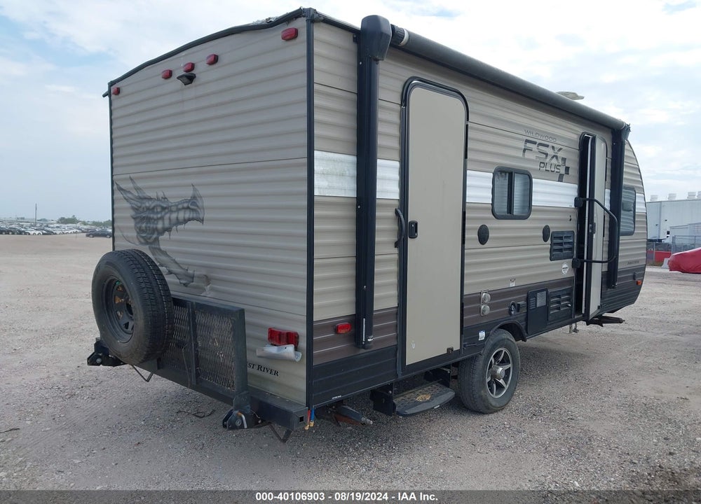 2019 FOREST RIVER WILDWOOD FSX PLUS VIN: 4X4TWDU15KY092386