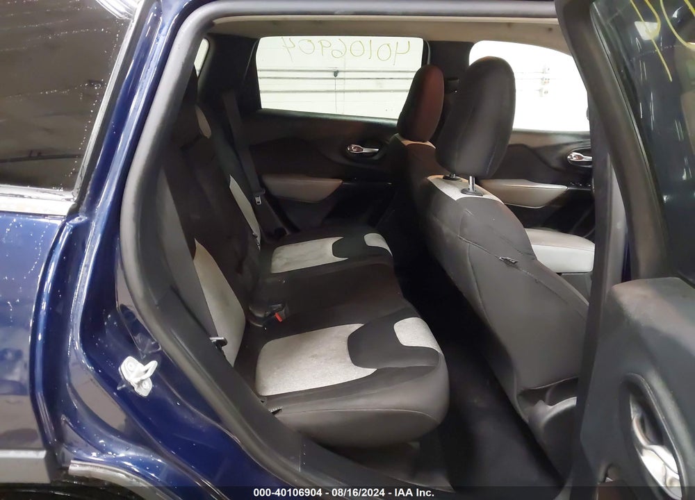 2014 JEEP CHEROKEE LATITUDE VIN: 1C4PJMCB8EW140964