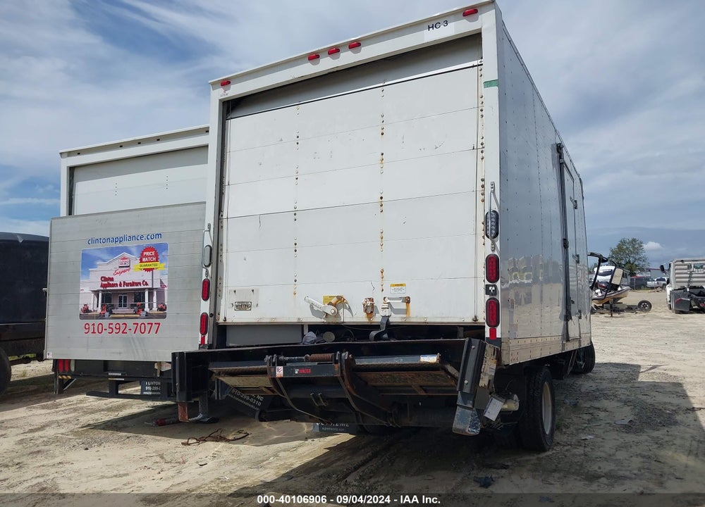 2017 ISUZU NPR HD GAS CREW VIN: 54DC4J1B1HS806805