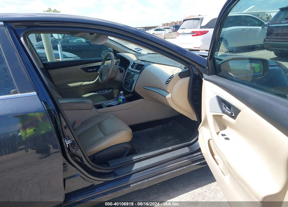 2016 NISSAN ALTIMA VIN: 1N4AL3AP4GC172846