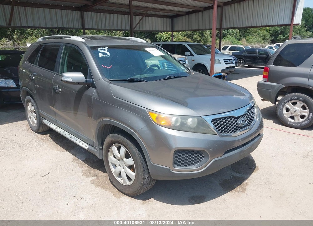 2011 KIA SORENTO LX V6 VIN: 5XYKT4A2XBG107593