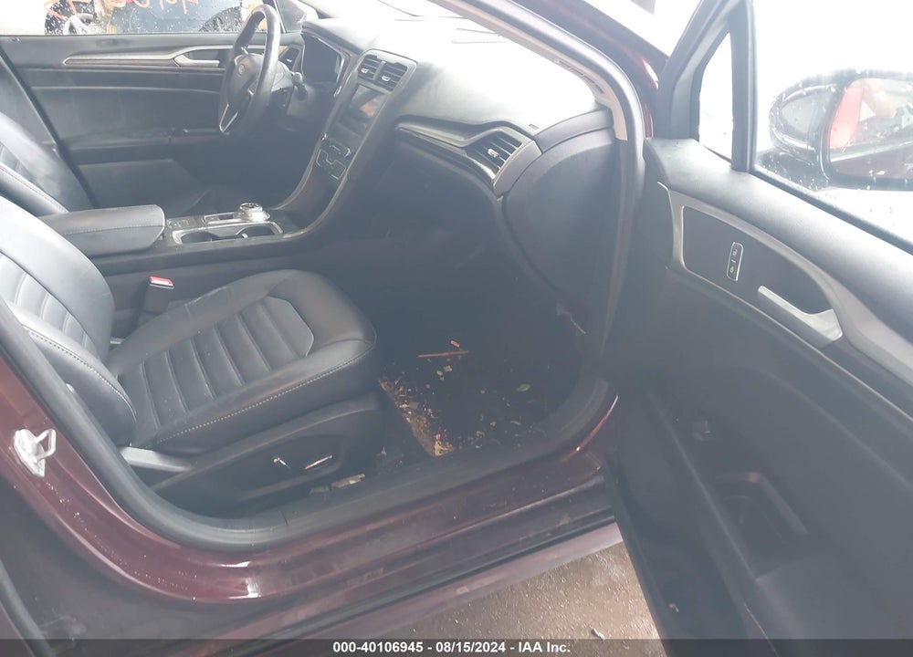 2017 FORD FUSION SE VIN: 3FA6P0HD5HR228218