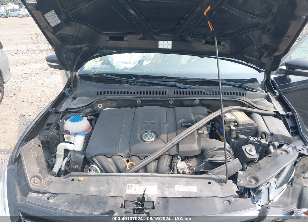2013 VOLKSWAGEN JETTA 2.5L SE VIN: 3VWDP7AJ8DM383425