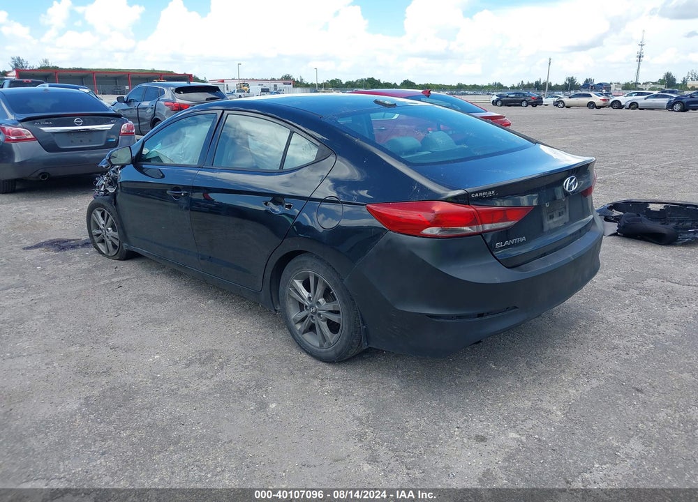 2017 HYUNDAI ELANTRA SE VIN: 5NPD84LF7HH084981