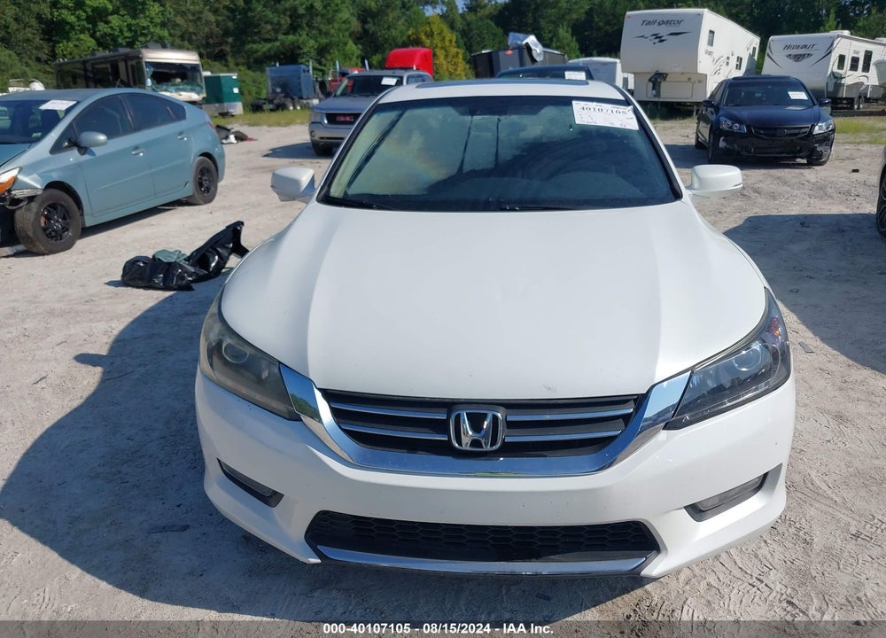 2015 HONDA ACCORD EX-L V-6 VIN: 1HGCR3F88FA012371