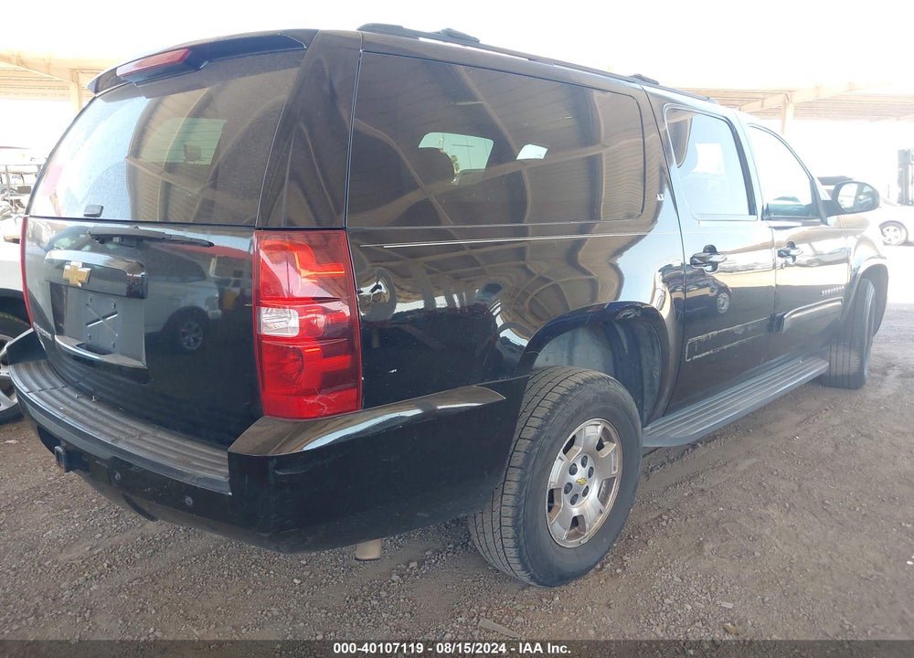 2013 CHEVROLET SUBURBAN 1500 LT VIN: 1GNSCJE01DR307121