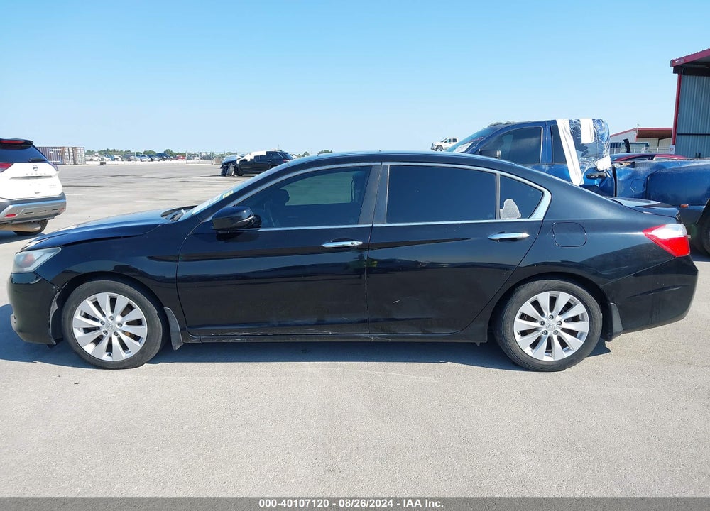 2013 HONDA ACCORD EX VIN: 1HGCR2F7XDA215826